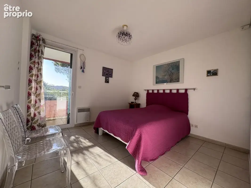 Appartement t3 en duplex avec terrasse et vue imprenable sur le port - photo 12