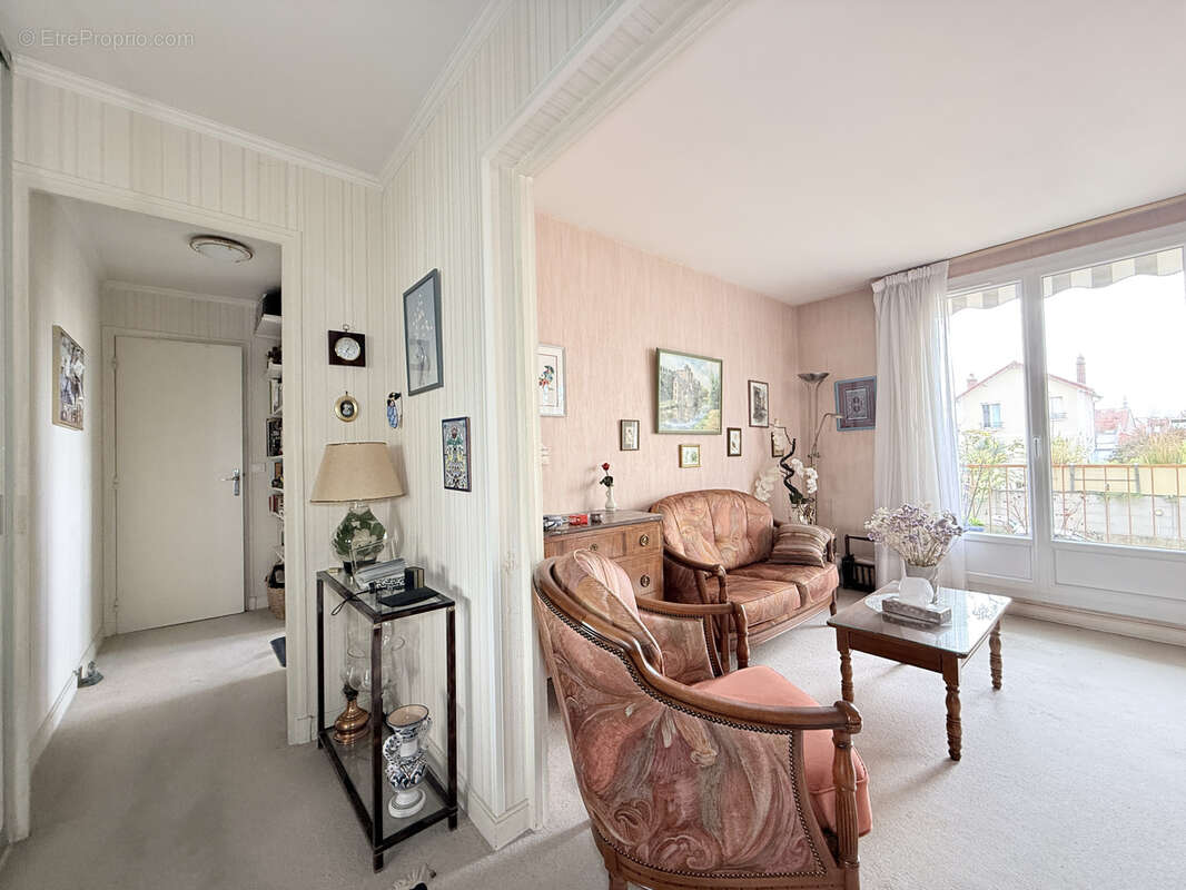 Appartement à NANTERRE