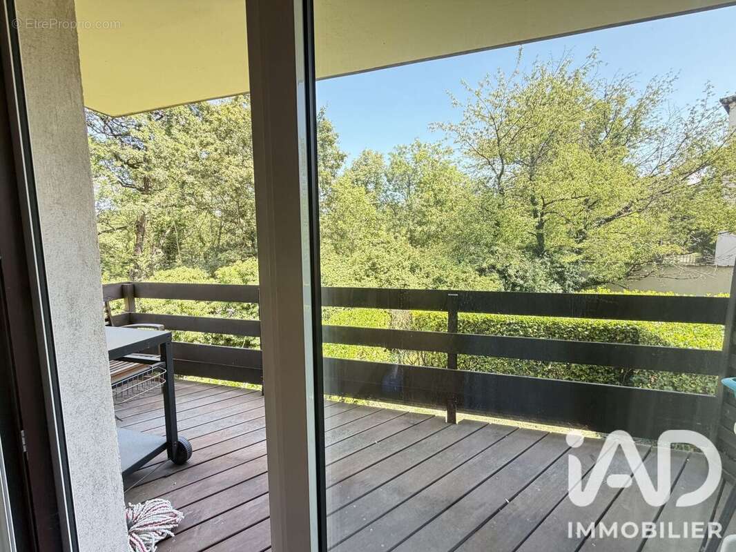 Appartement 73 m² à Claix  - photo 3