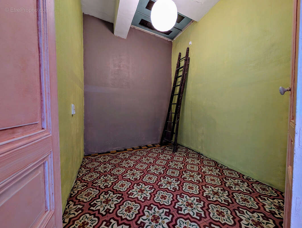 Maison à VILLEVEYRAC