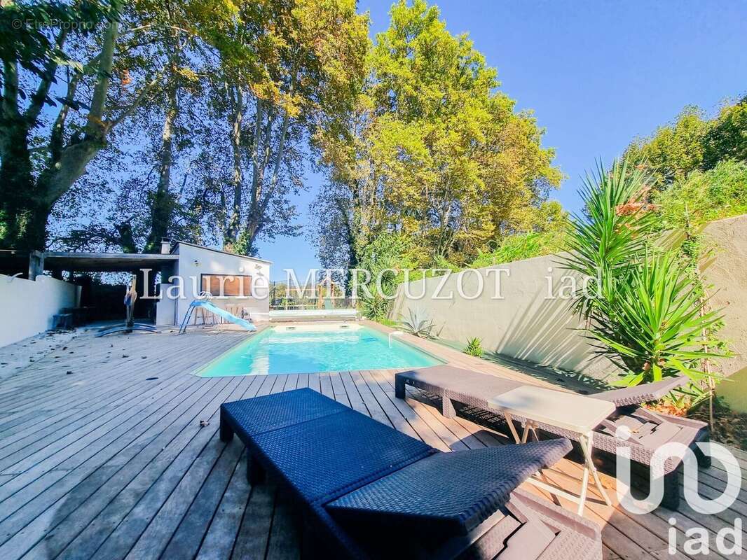 Maison 197 m² à Saint-Cyprien  - photo 6