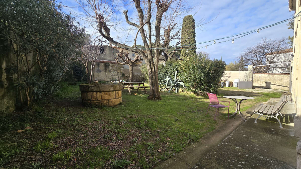 Maison à AIGUES-VIVES