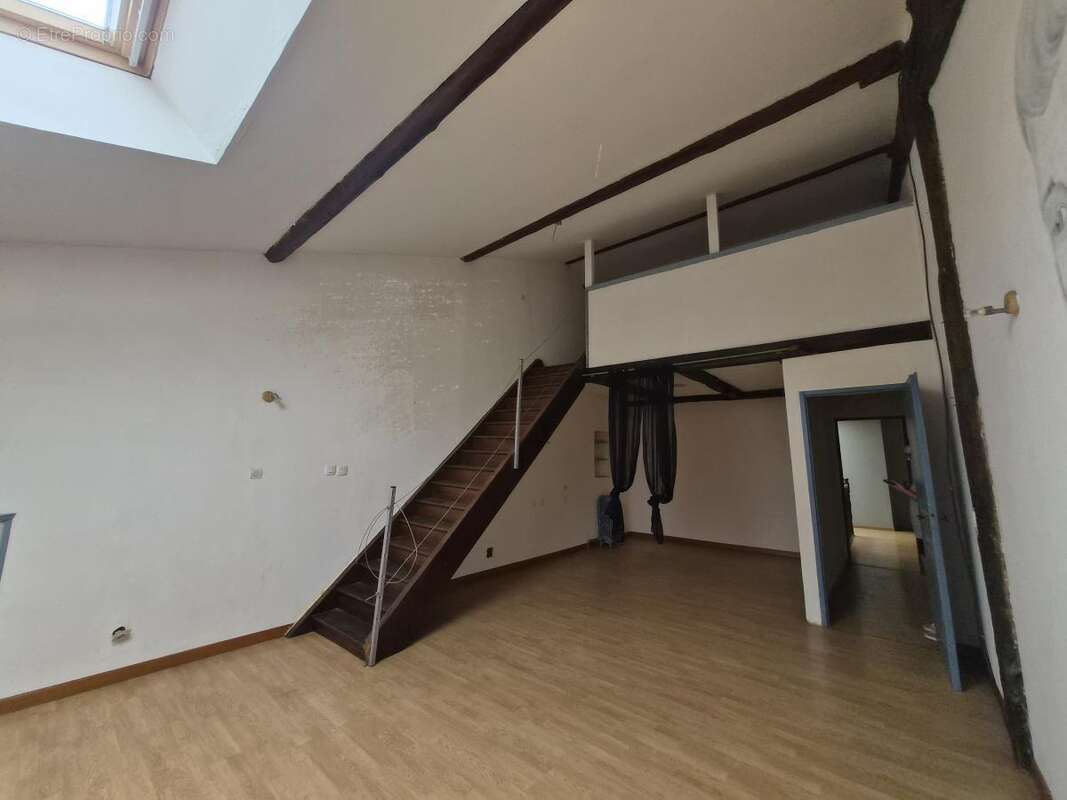 Maison 212 m² à Villey-Saint-Etienne  - photo 8