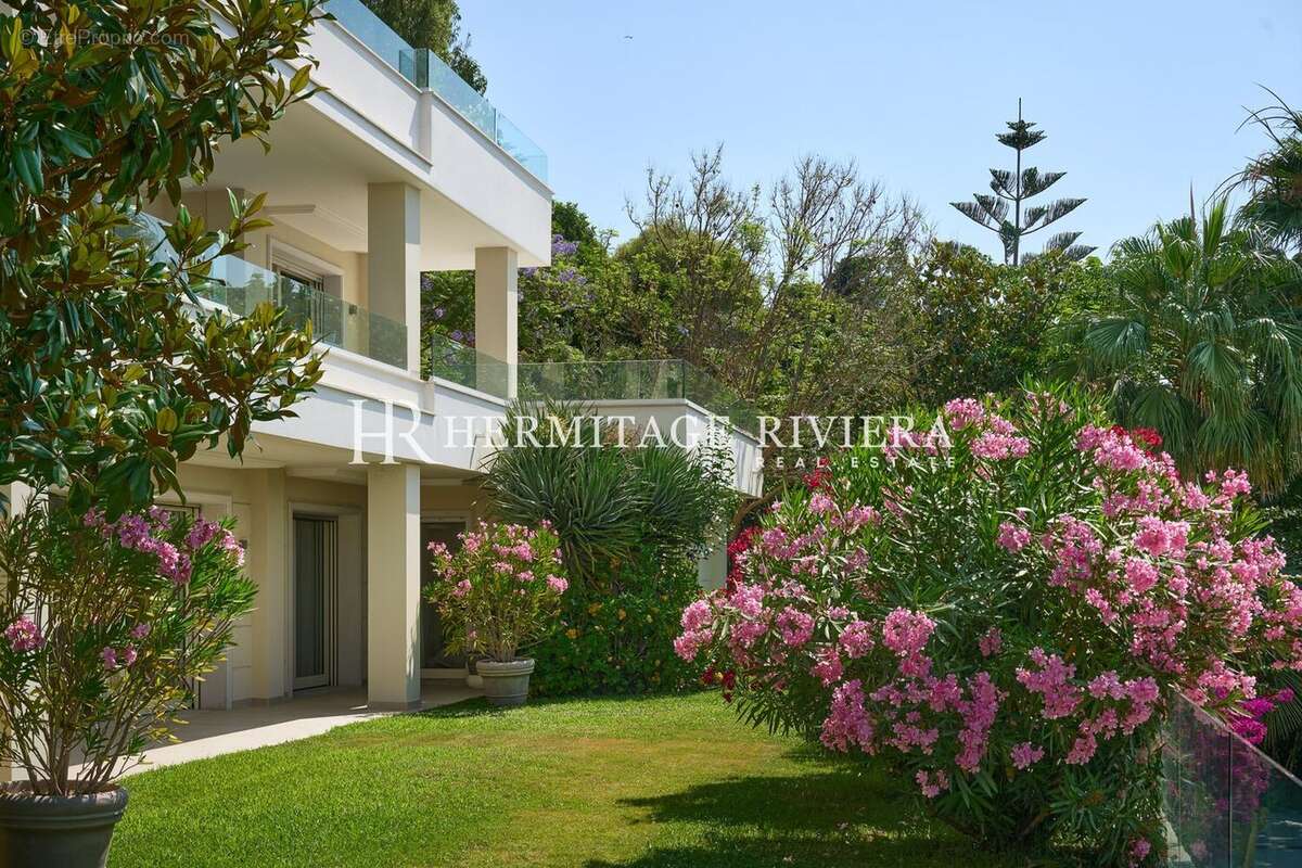 Maison 869 m² à Cap-D'ail  - photo 24