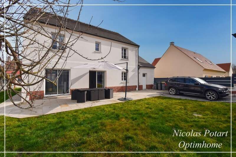 Maison à CHOISY-AU-BAC