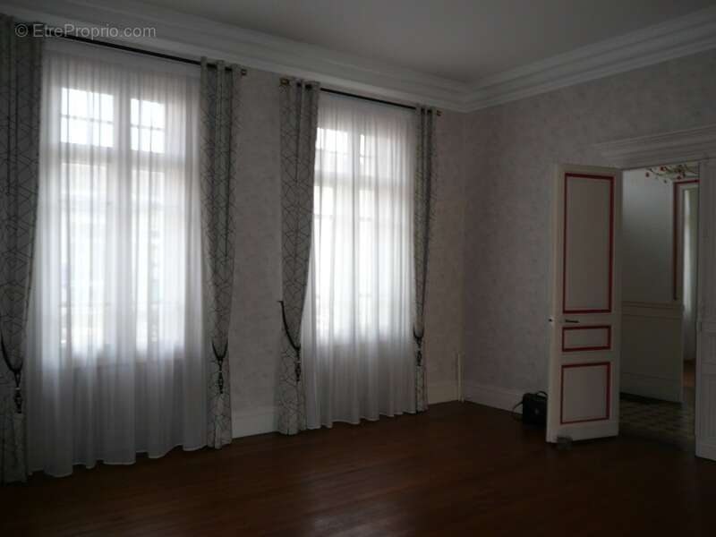  A Vendre Maison BOURGEOISE COGNAC Proche Centre Ville  - photo 31