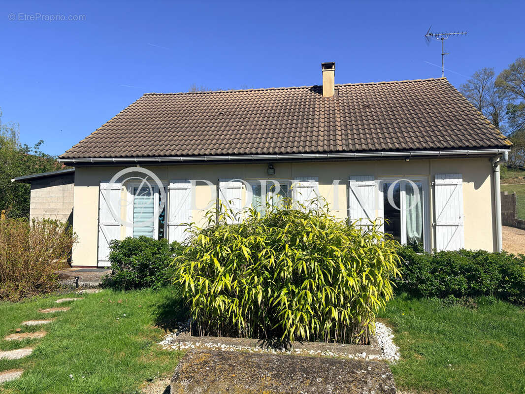 Maison à BRETEUIL