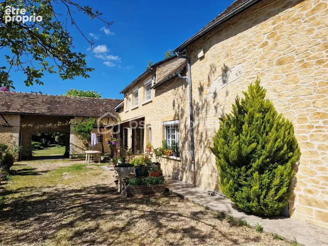 Magnifique propriété avec jardin arboré, au calme et sans vis-à-vis ! - photo 3