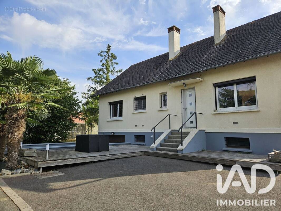 Maison 131 m² à Abondant  - photo 1
