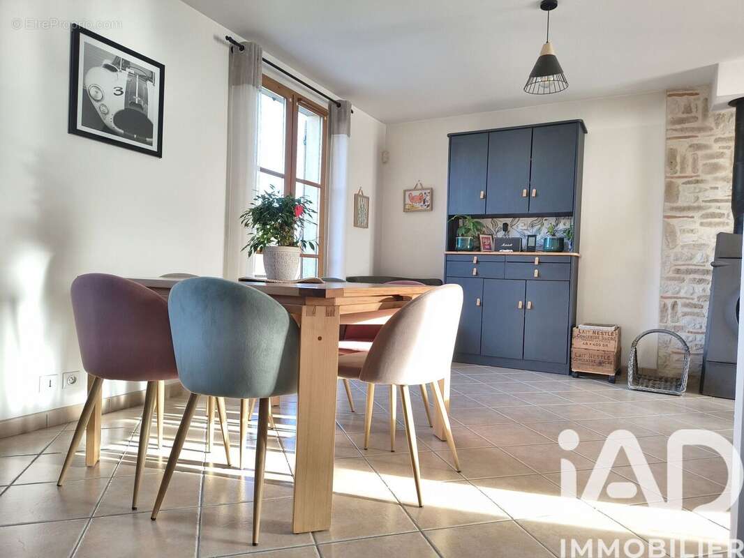 Photo 3 - Maison à ANGERVILLIERS