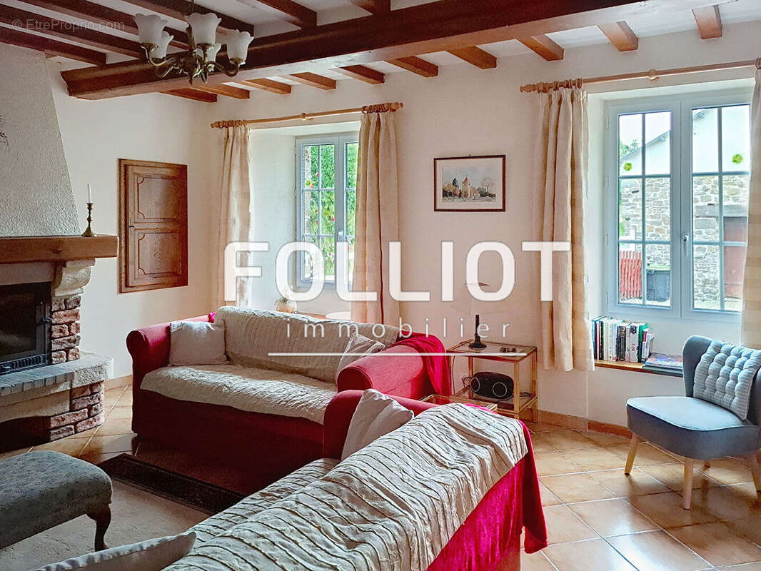 Maison à NEUFMESNIL