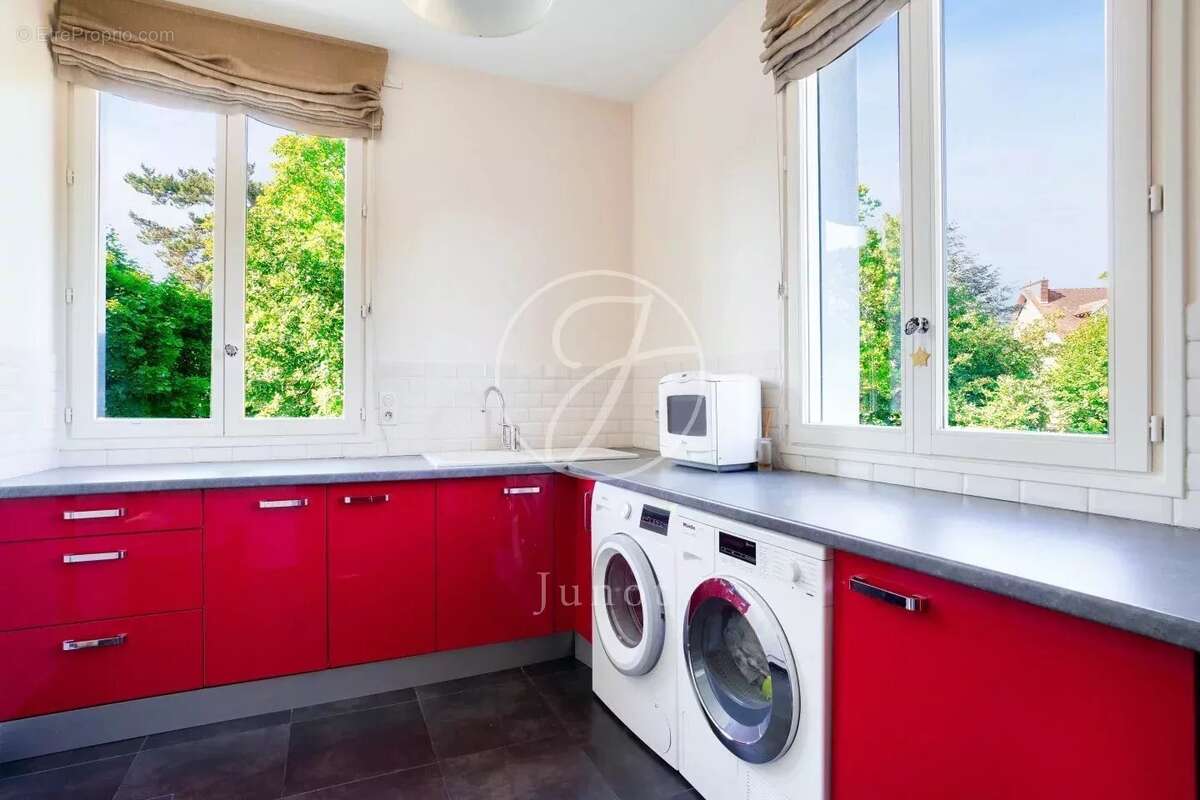 Maison à LE VESINET