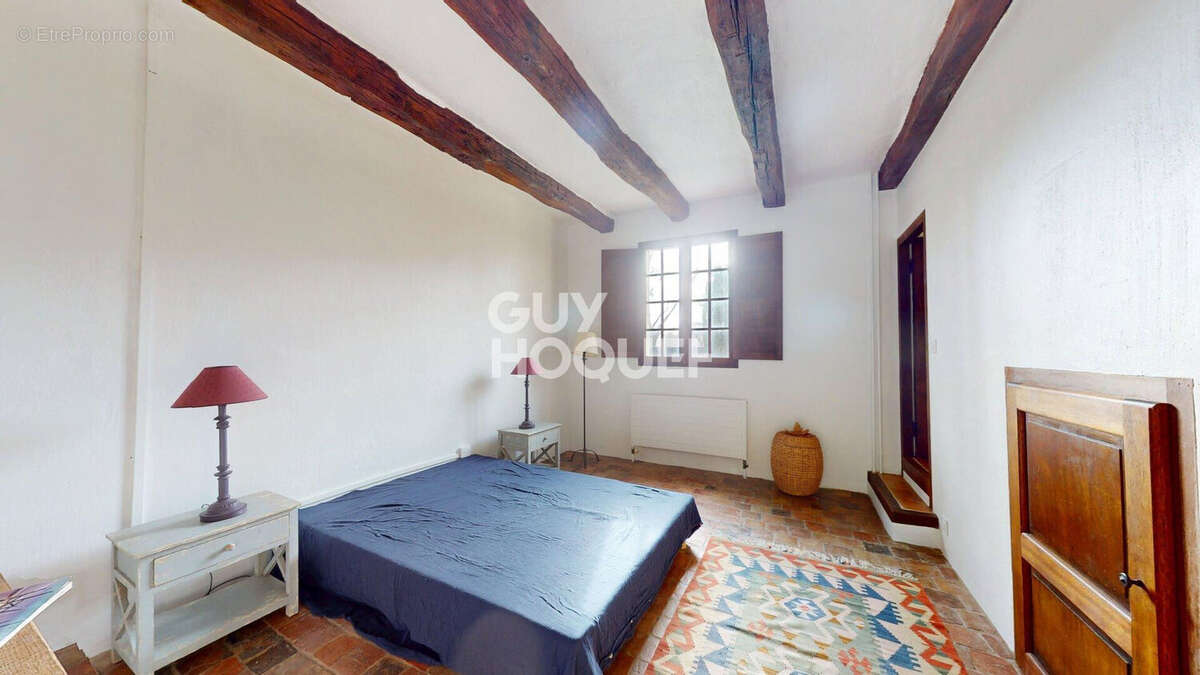 Maison à SAINT-CYR-SUR-LOIRE