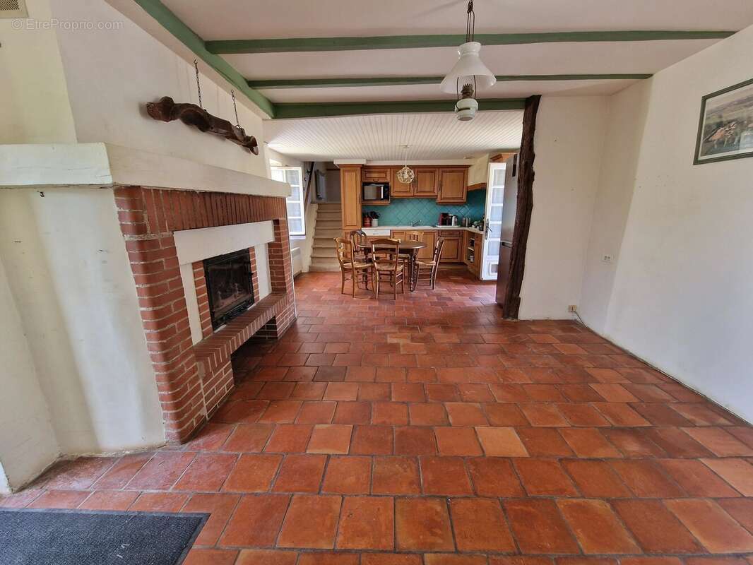 Maison à MONFLANQUIN