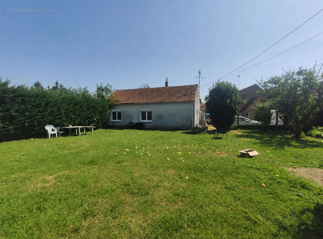 Maison à MEUNG-SUR-LOIRE