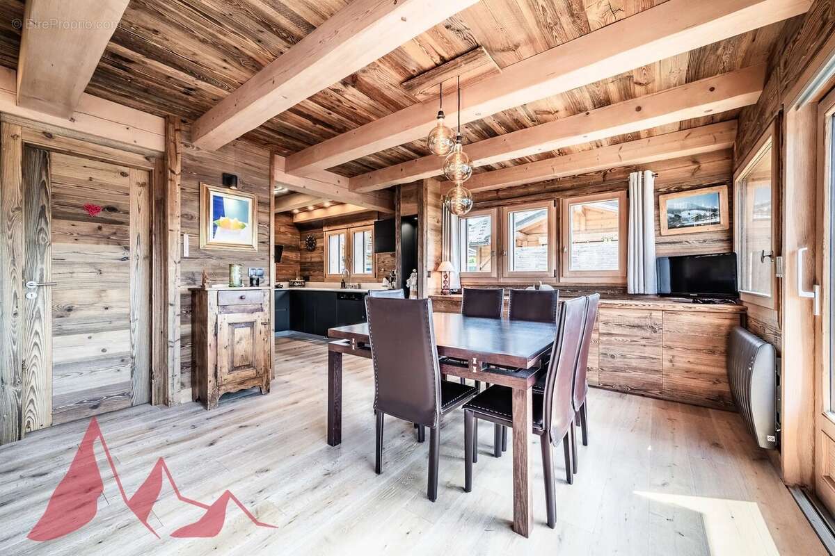Splendide chalet luxueux de 4 chambres (possible 5) - Les Gets - photo 4