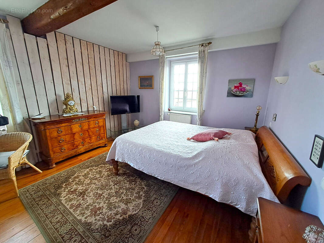 Maison à SOUCIEU-EN-JARREST