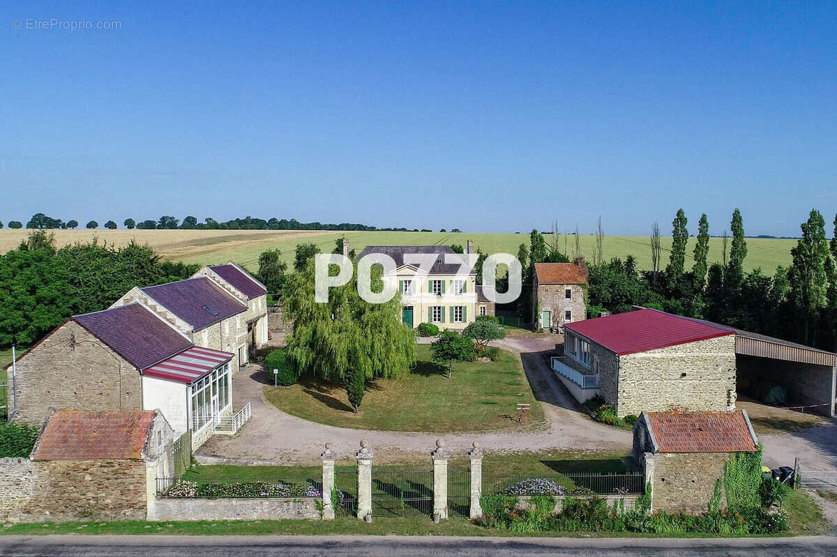 Maison à BANNEVILLE-SUR-AJON