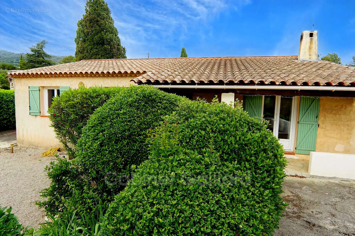 Maison à PEYMEINADE