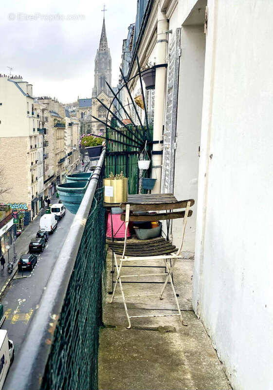 Appartement à PARIS-20E