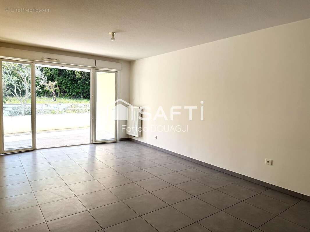 Photo 5 - Appartement à MARSEILLE-13E