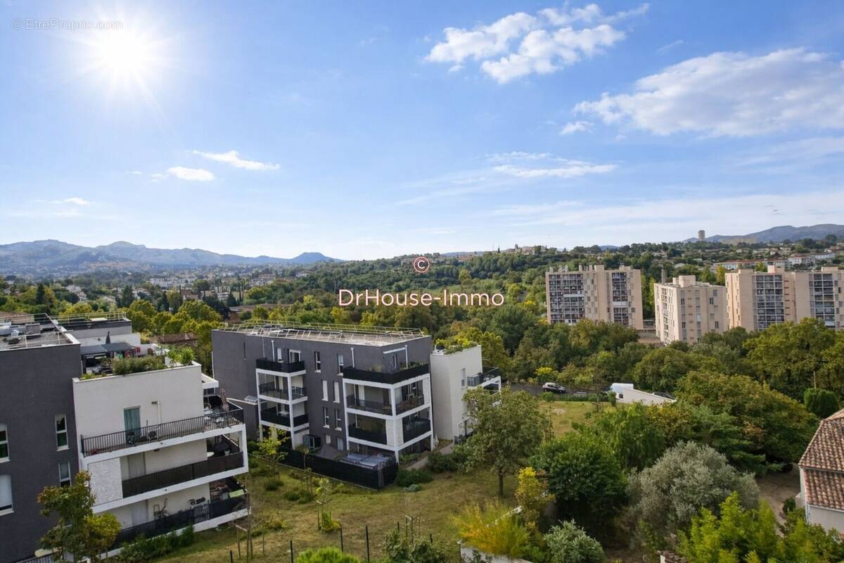 Appartement à MARSEILLE-13E