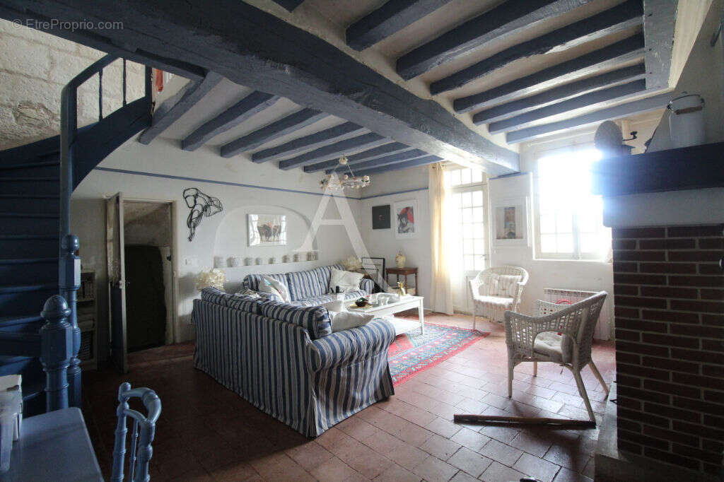 Maison à MONTRICHARD