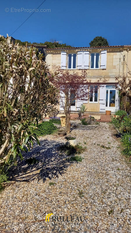 Maison à GAURIAC