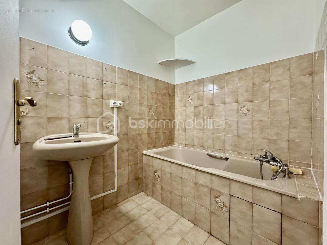 Appartement à LE BOURGET