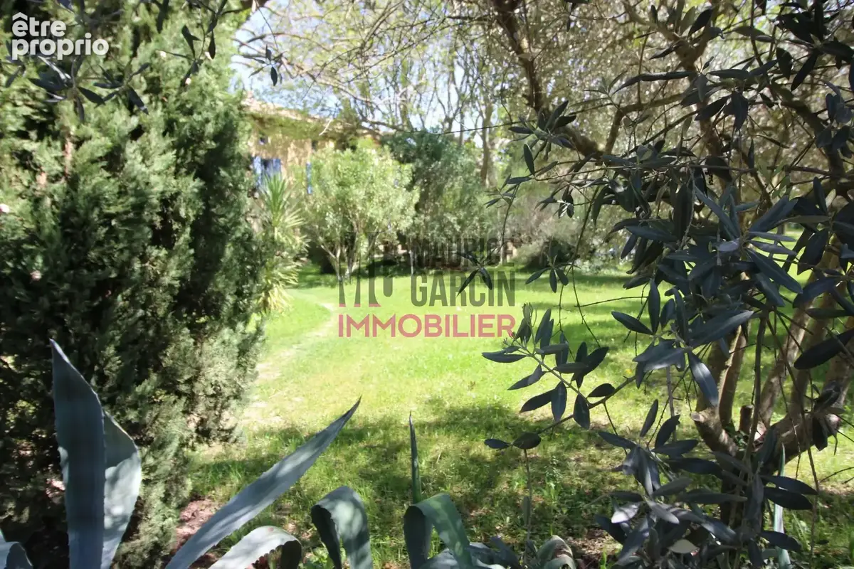 Maison 260 m² à Sarrians  - photo 8