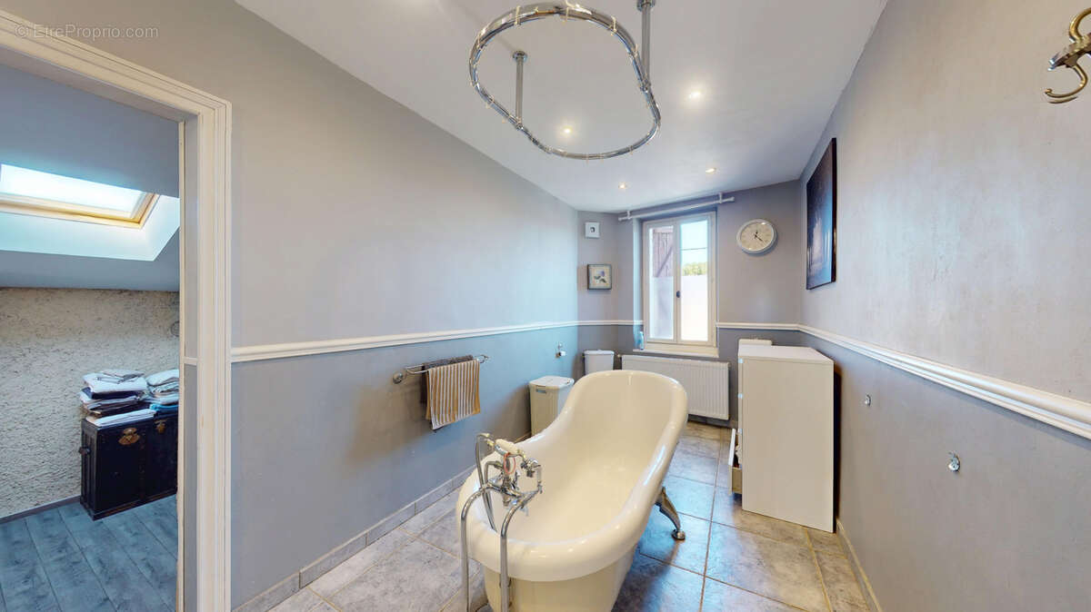 Maison à L&#039;ISLE-EN-DODON