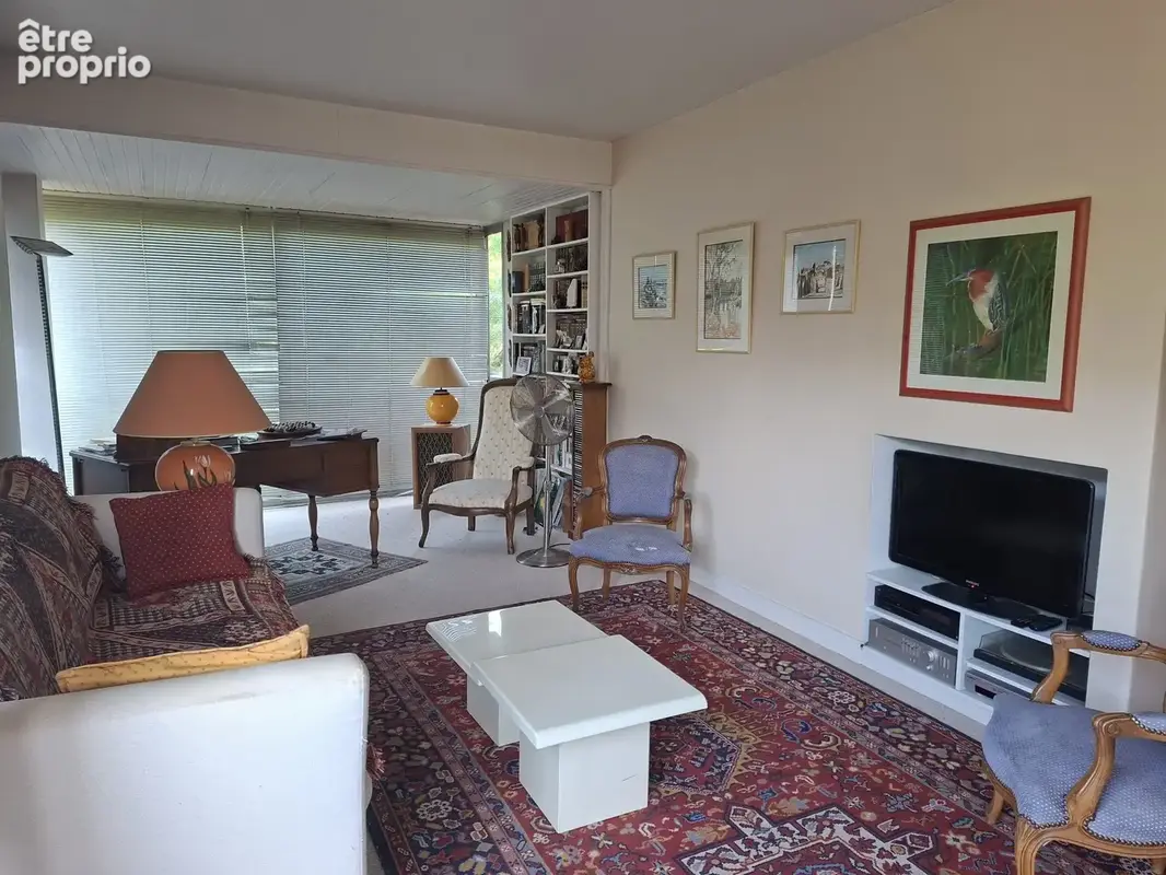 Appartement 74 m² à Fontenay-Le-Fleury  - photo 3