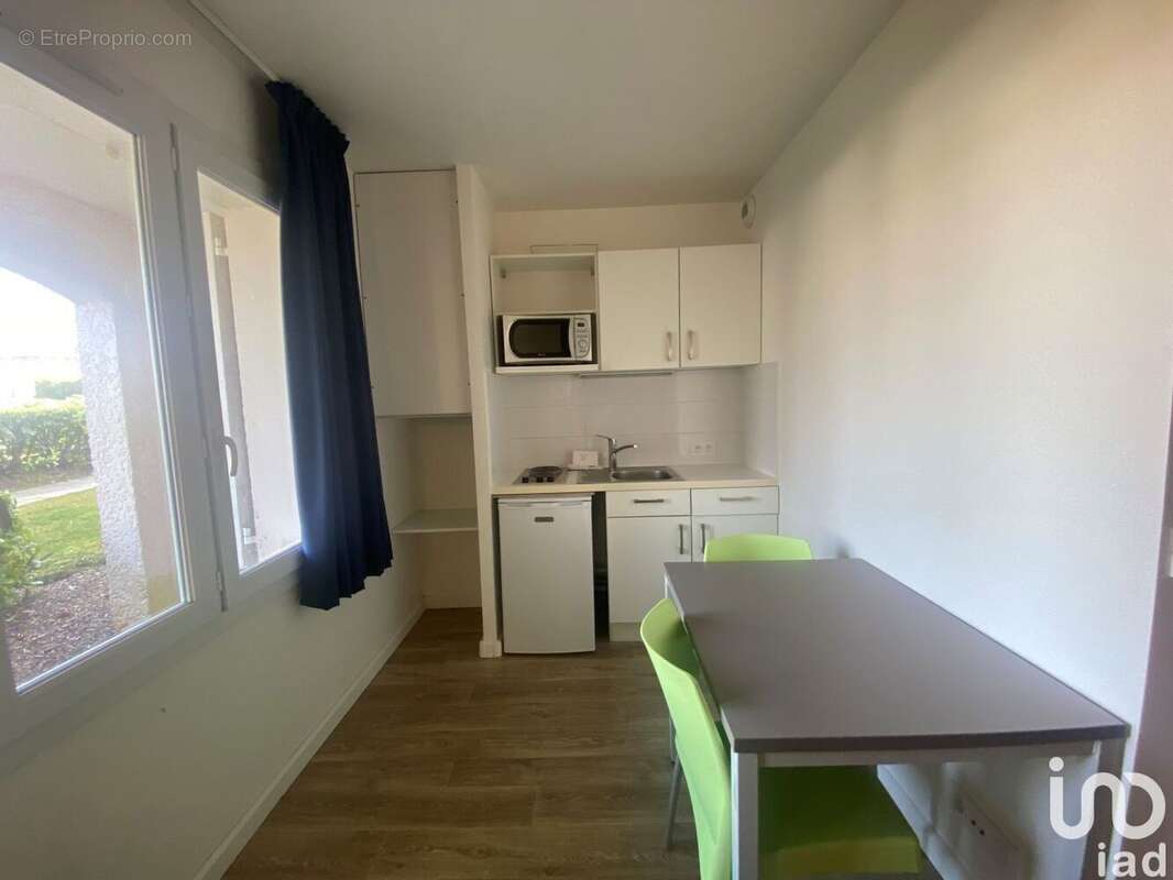 Photo 3 - Appartement à MAGNY-LE-HONGRE