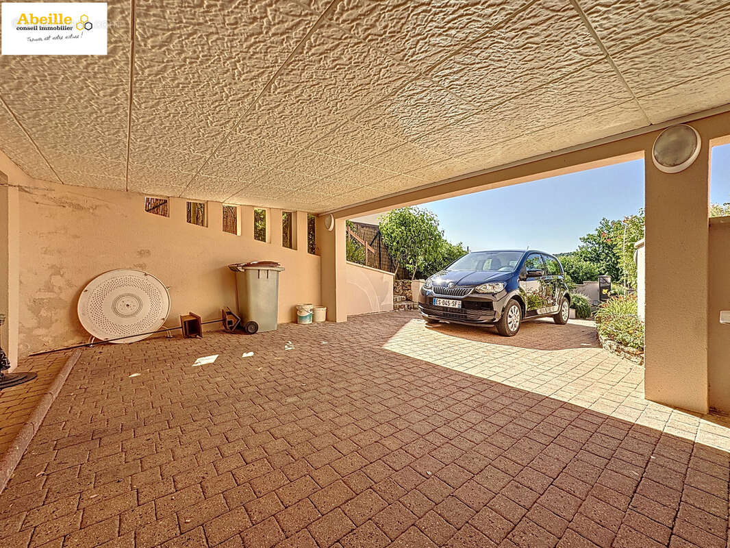 Maison à SAINT-CHERON