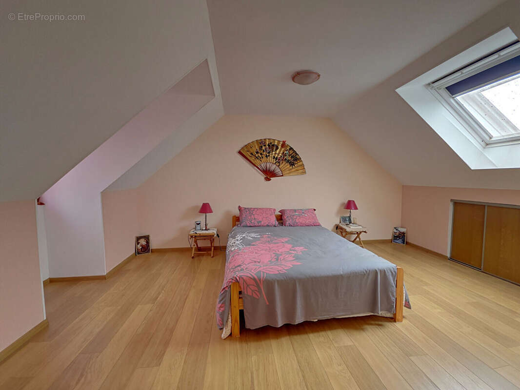 Maison à NOGENT-LE-ROI