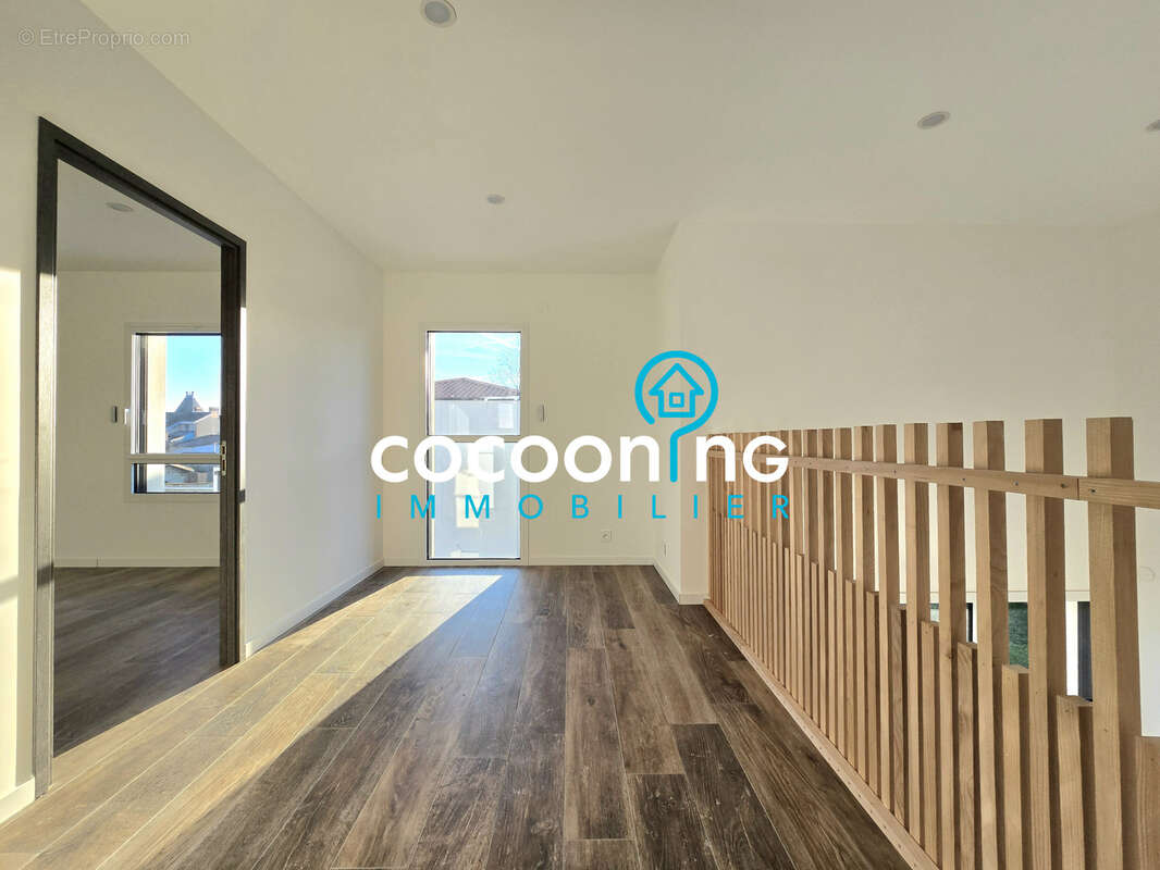 Maison contemporaine en plein cœur de VALLET - photo 2