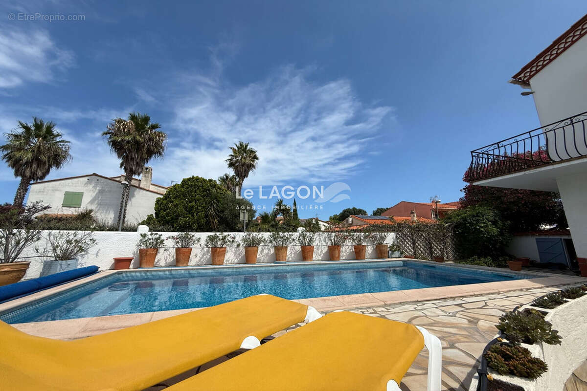 Maison 162 m² à Saint-Cyprien  - photo 3