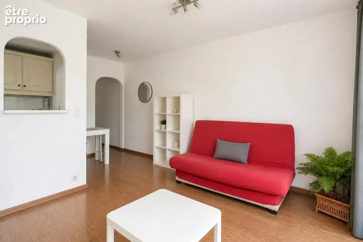 Cavalaire-sur-Mer - Appartement T2 42m2 avec balcon et parking - photo 5