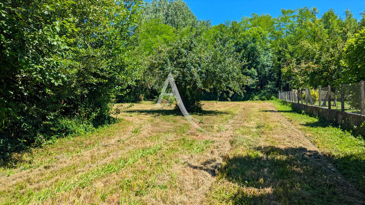 Maison à SAUVETERRE-LA-LEMANCE