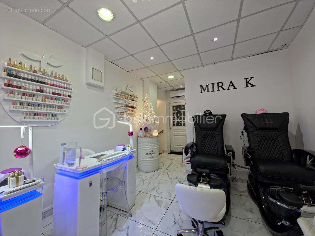 Exclusivité — Local commercial de 90 m² sur deux niveaux, situé à Rosny-sous-Bois - photo 2