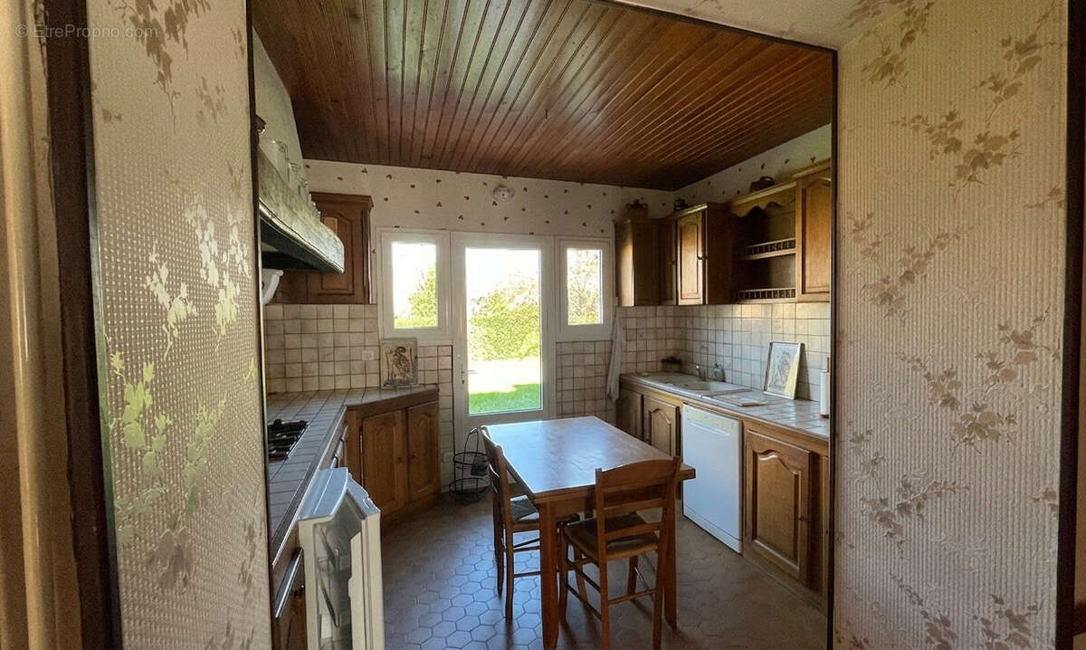 Maison à LA FOYE-MONJAULT