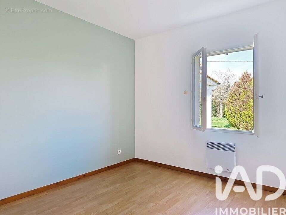 Photo 7 - Maison à LAMOTHE-MONTRAVEL