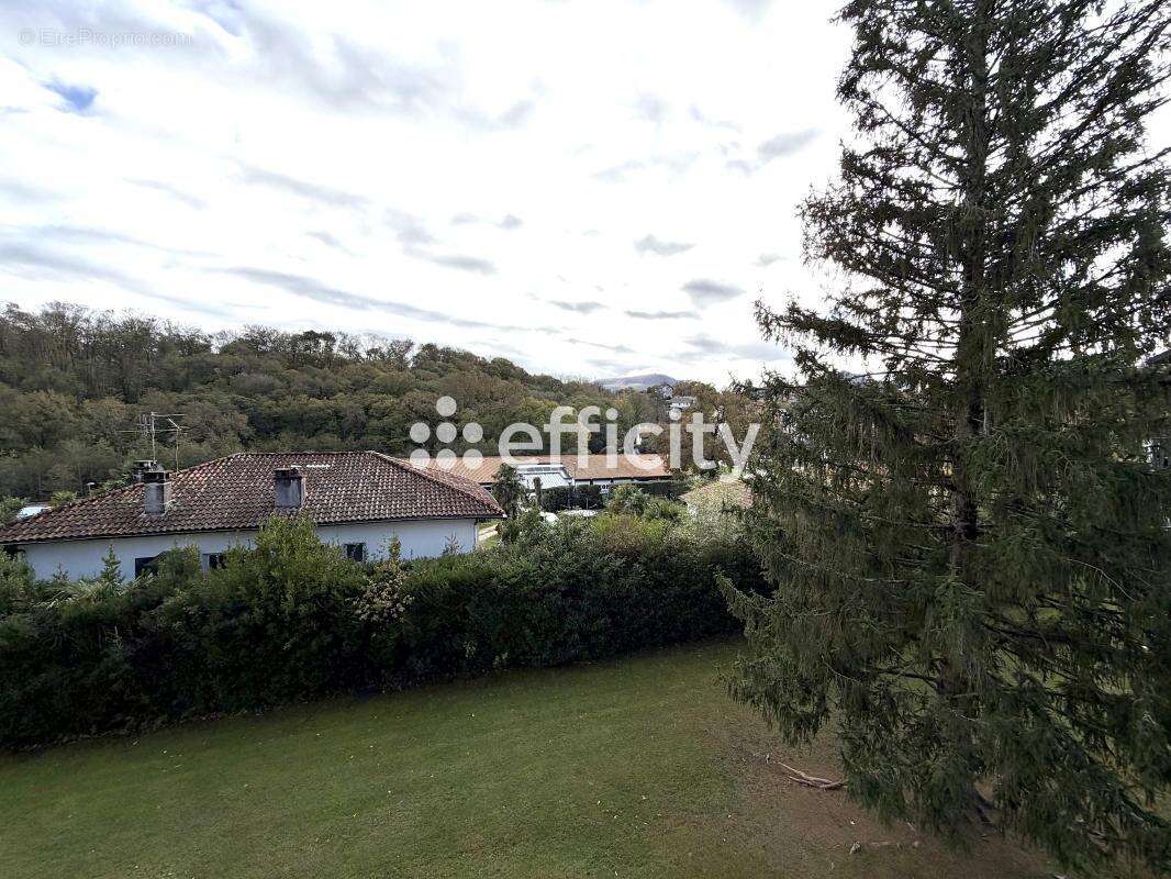 Appartement à CAMBO-LES-BAINS