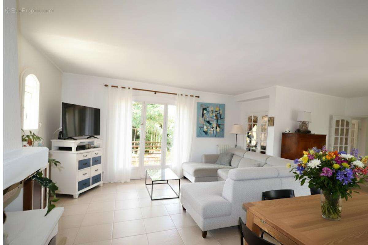 Maison à SAINT-DREZERY