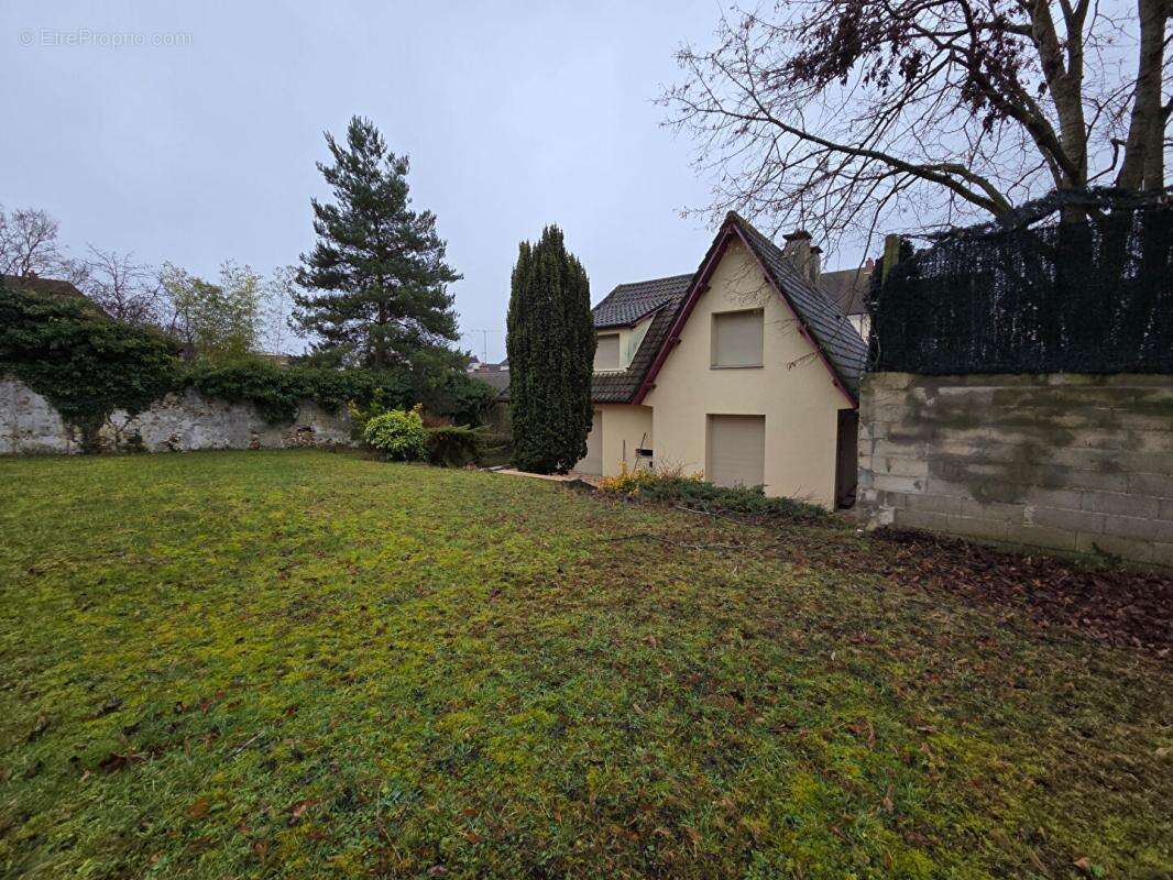 Maison à RAMBOUILLET
