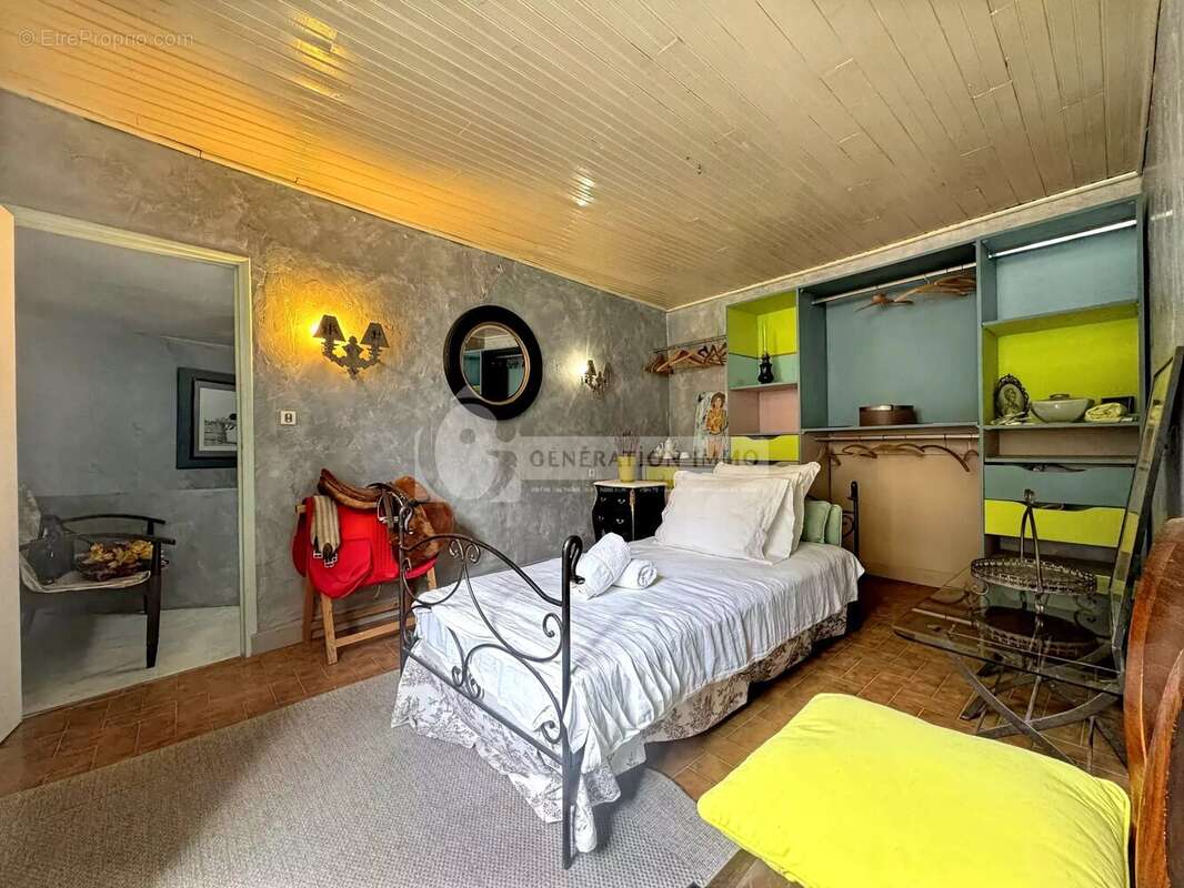 Appartement à CHATEAURENARD