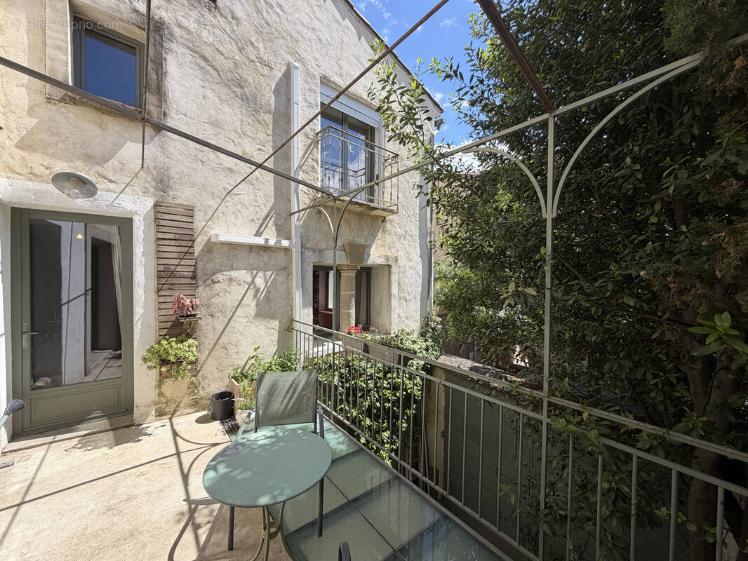 Maison à SAINT-QUENTIN-LA-POTERIE