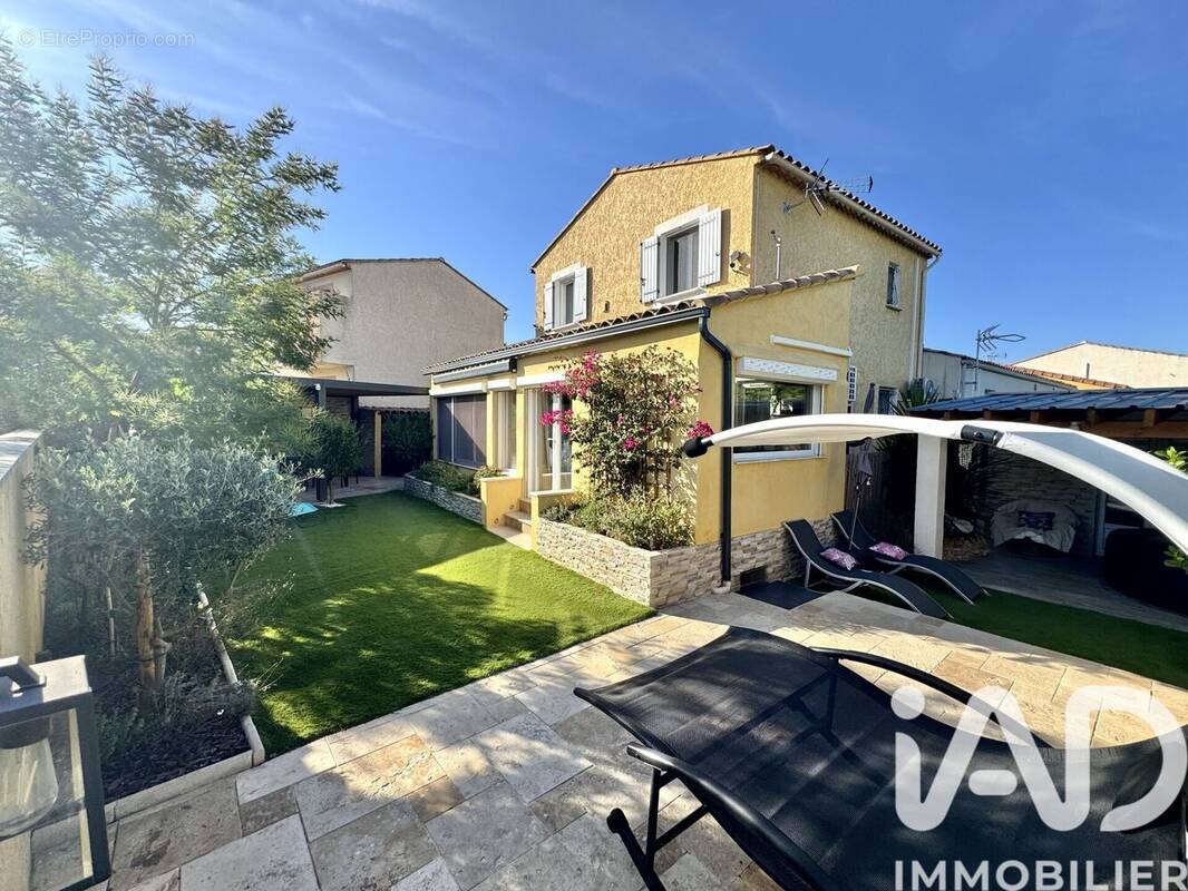 Photo 1 - Maison à SAINT-GILLES