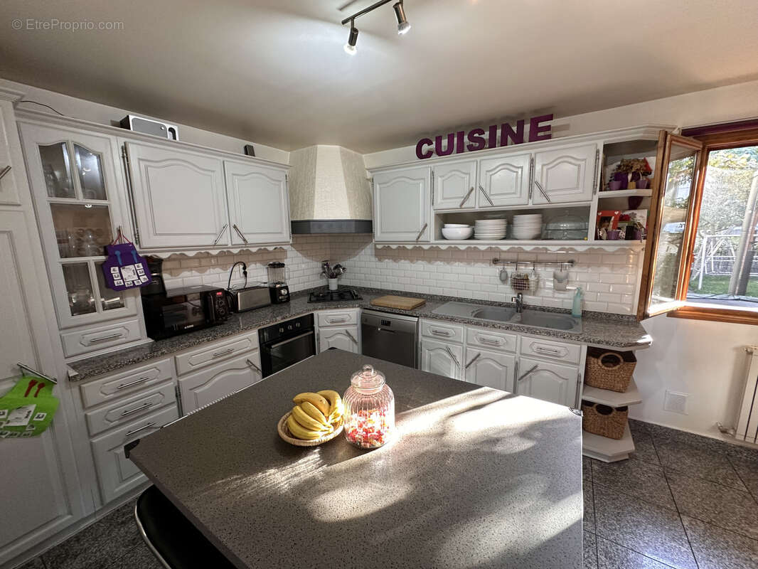 Maison à SAINT-DENIS