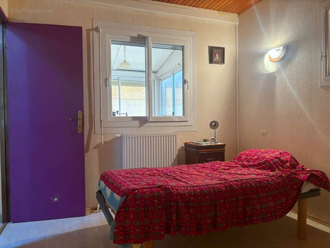Maison T5 proche centre à pied - photo 9